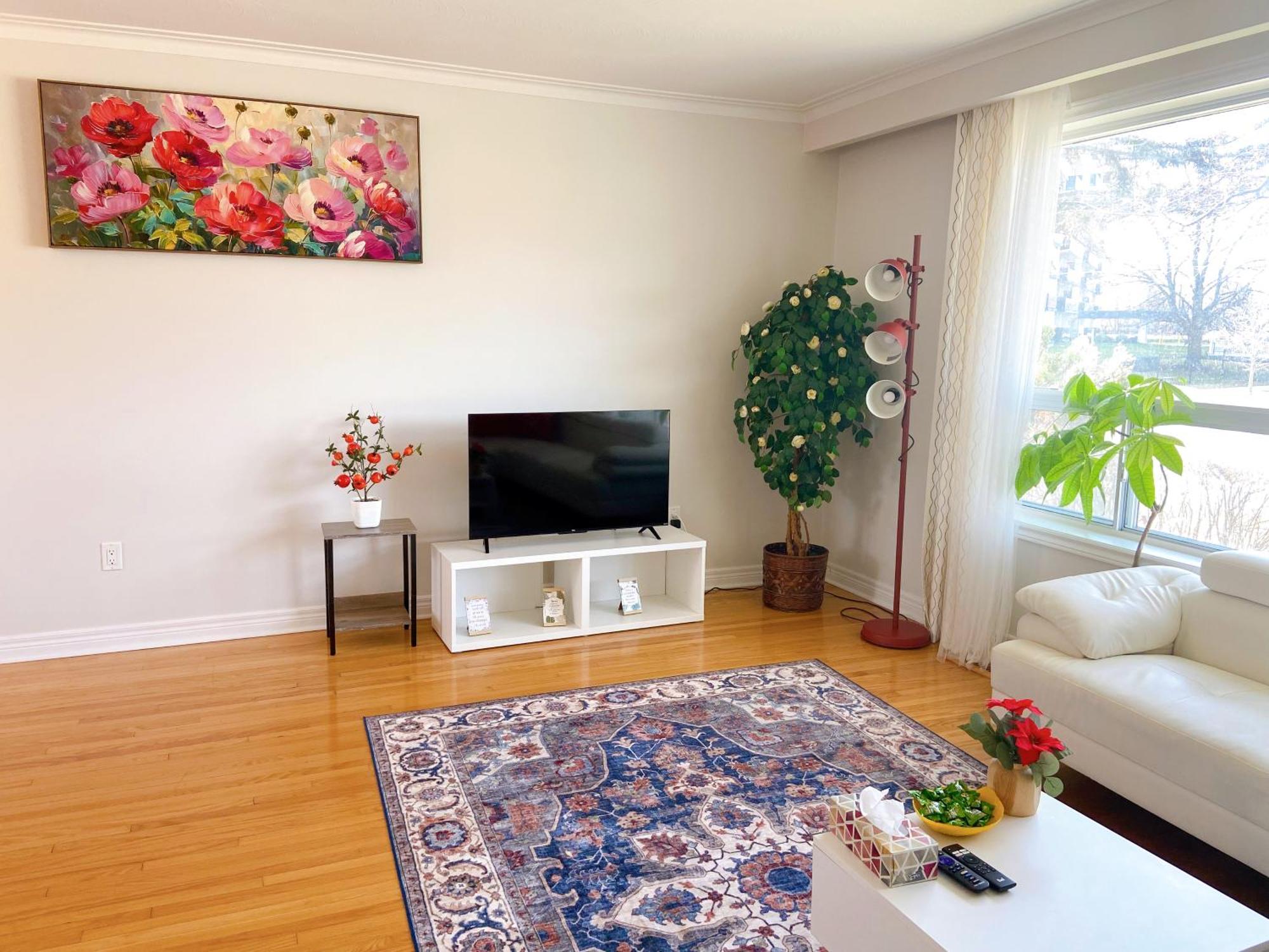 Sunny House - Main Floor, Free Parking, In Toronto Hotel ภายนอก รูปภาพ